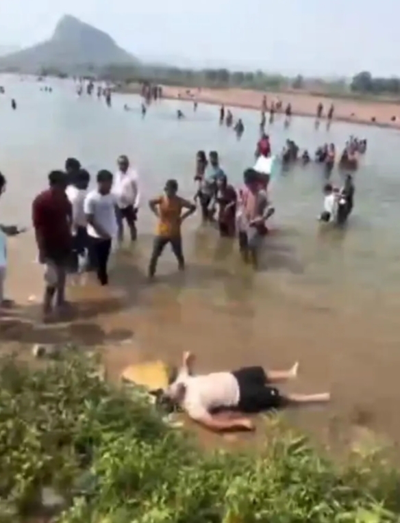 झोराघाट में नहाते समय युवक डूबा: इकलौते बेटे की मौत से परिवार सदमे में