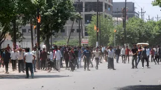 प्रशिक्षित उपद्रवियों ने नोएडा में की थी हिंसा, केमिकल फैक्ट्रियों को भी बनाया था निशाना