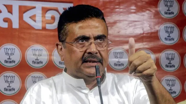 बंगाल में एक्शन मोड में दिखे सुवेंदु अधिकारी अफसरों से बोले- सिर्फ हां में हां मिलाना करें बंद