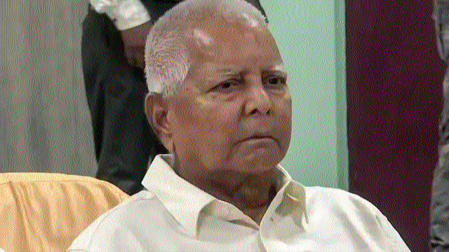 आईआरसीटीसी घोटाले में लालू, राबड़ी और तेजस्वी यादव पर आरोप तय करने का आदेश टला, अब 22 मई को होगी सुनाएगी